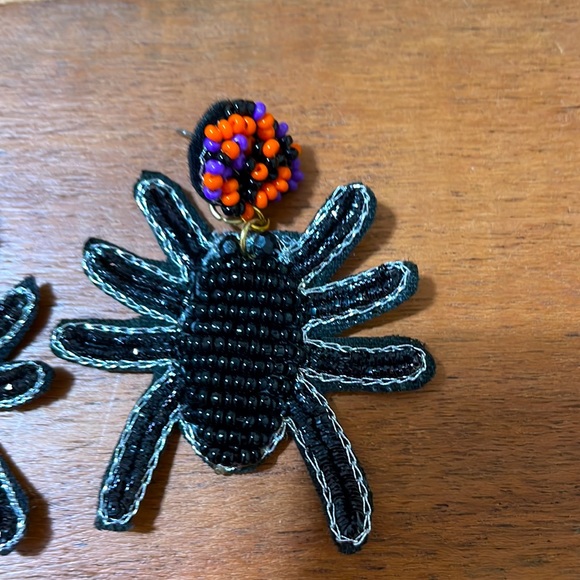 Spider Multicolor Beaded Earrings - Picture 3 of 3